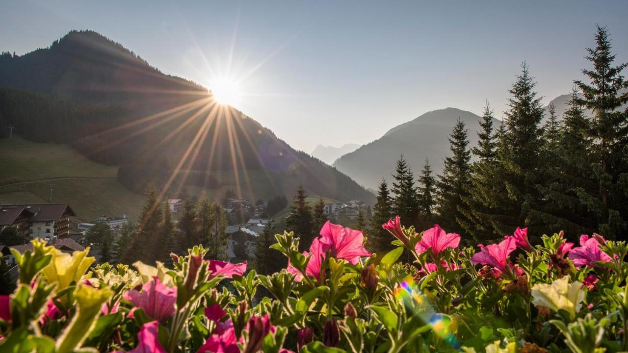 Hotel Witt Berwang Kültér fotó